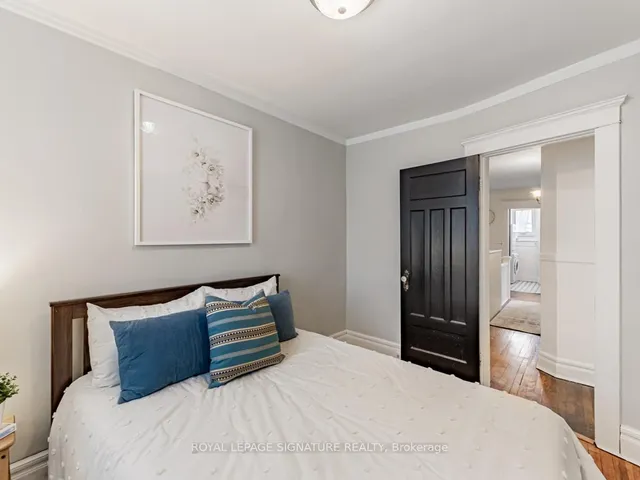 Additional image 31 of 41 Thyra Ave