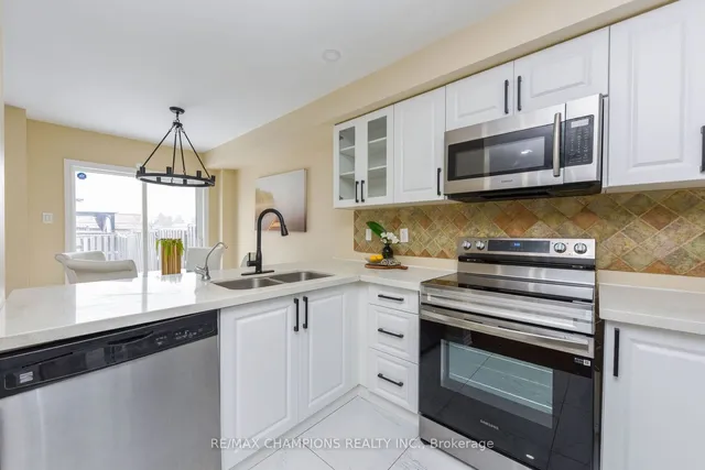 Additional image 17 of 258 Van Kirk Dr