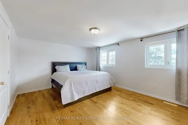 Additional image 21 of 7 Geneva Cres