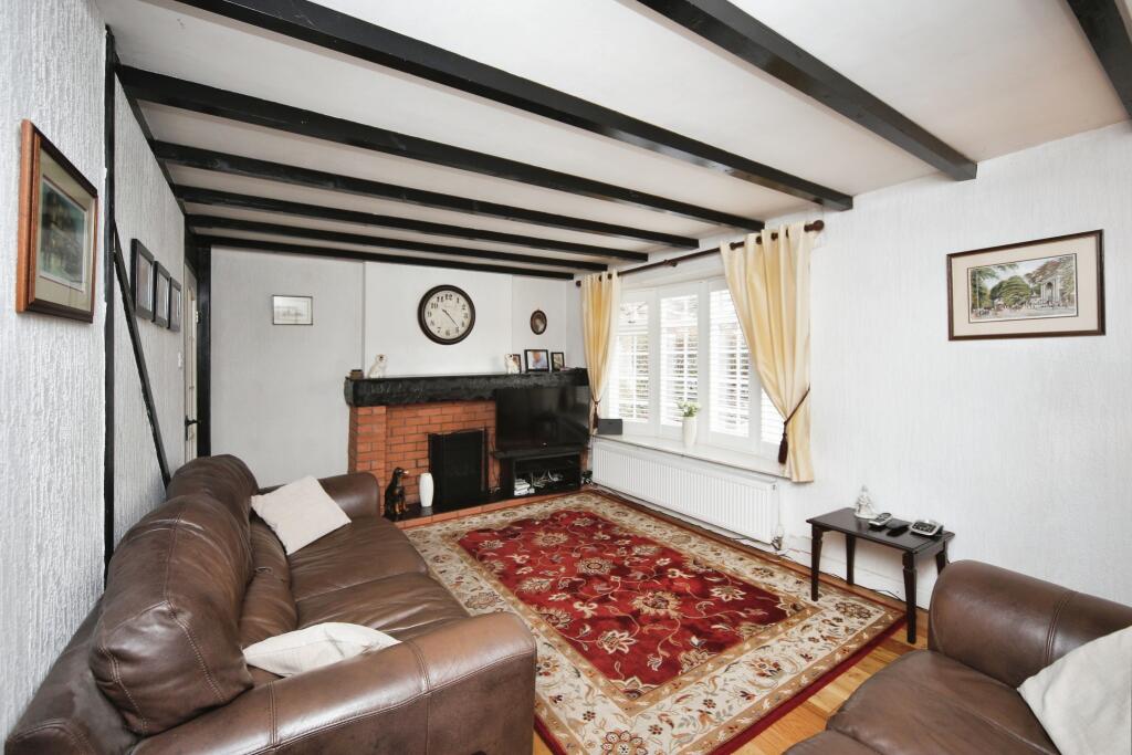 Additional image 3 of Hollyberry Close, Redditch, B98