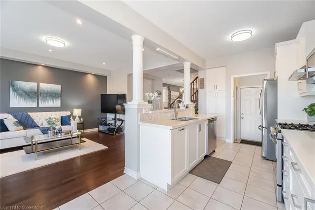 Additional image 26 of 1407 Chretien Street