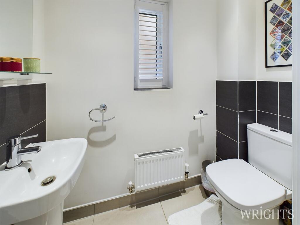 Additional image 10 of Queens Avenue, Welwyn Garden City, AL7