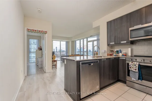 Additional image 5 of 65 Watergarden Dr Unit 504