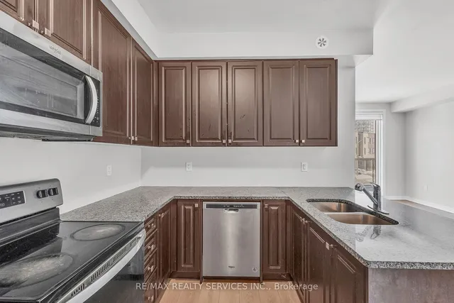 Additional image 19 of 28 Humberwood Blvd Unit 2