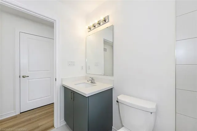 Additional image 26 of 205 Thames Way Unit 18