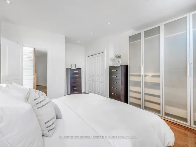 Additional image 18 of 21 Salisbury Ave