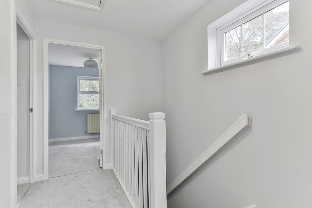 Additional image 13 of Twin Oaks Close, Broadstone