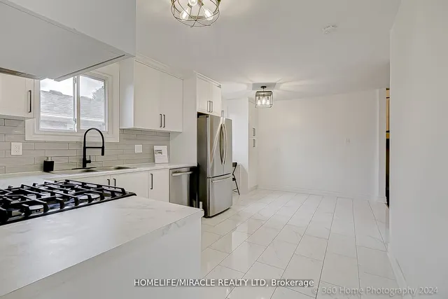 Additional image 11 of 581 Hayward Cres