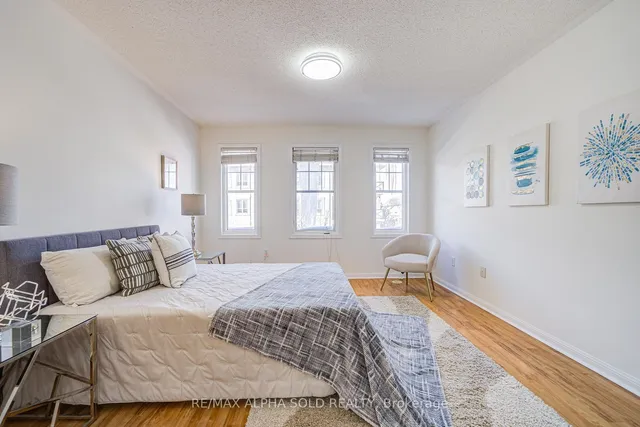 Additional image 32 of 30 Mendelssohn St Unit 15