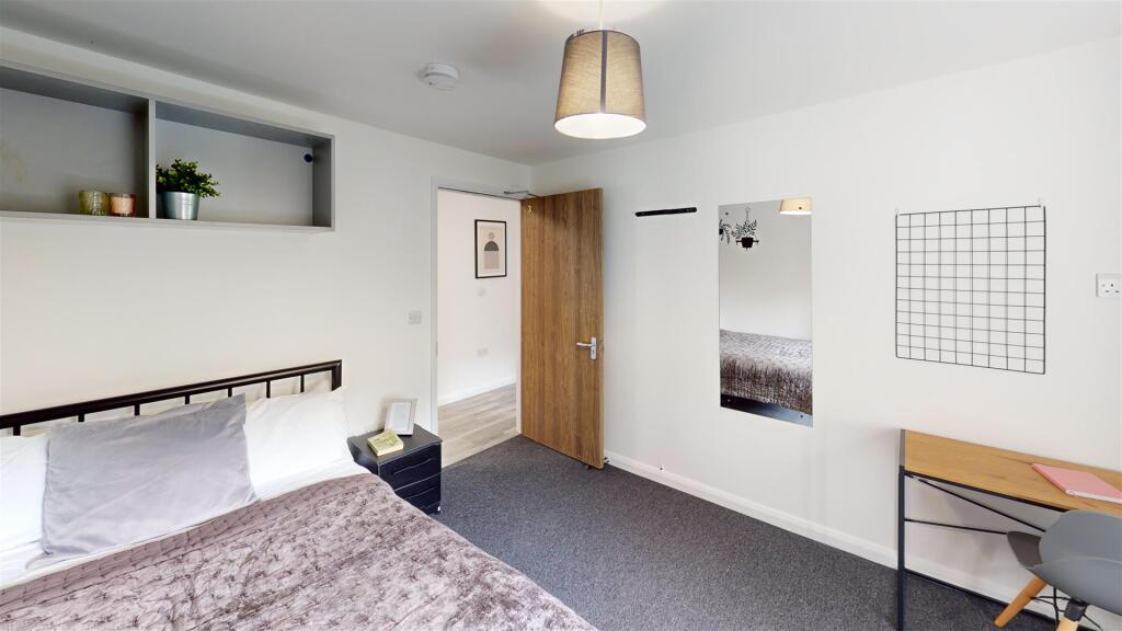 Additional image 12 of F3, 8 Piccadilly Place