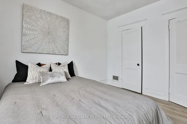 Additional image 8 of 624 Ossington Ave