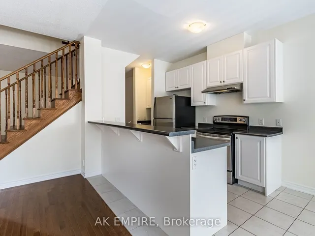 Additional image 19 of 856 Miltonbrook Cres