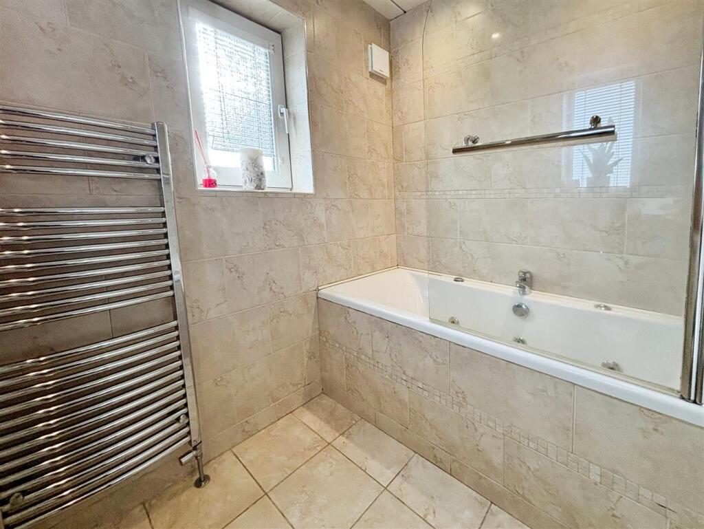 Additional image 14 of Moorside Gardens, Bradford, BD2 3RE