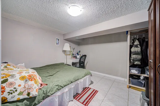 Additional image 36 of 10 Lakeland Dr