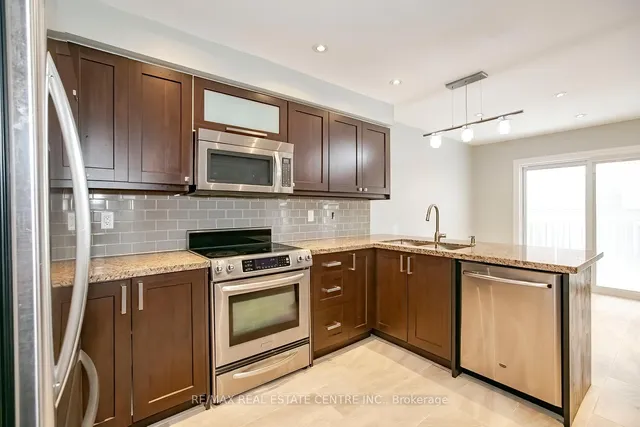 Additional image 8 of 4 Mccrimmon Dr