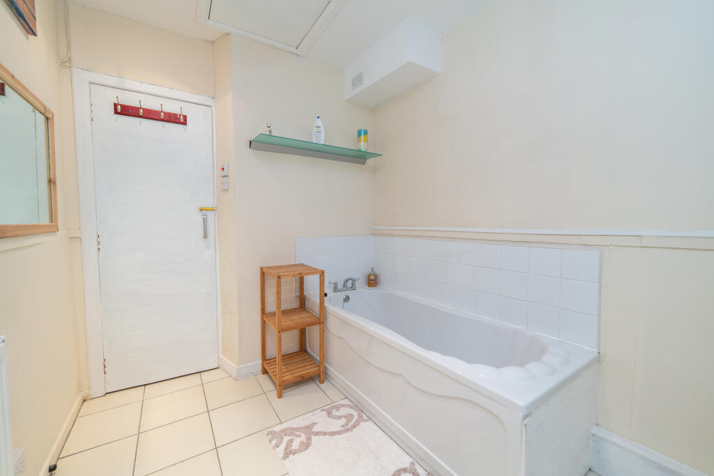 Additional image 70 of The Royal Hotel, 63 Broad Street, Fraserburgh, Aberdeenshire