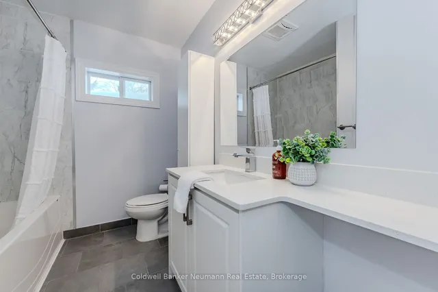 Additional image 26 of 768 Wesley St