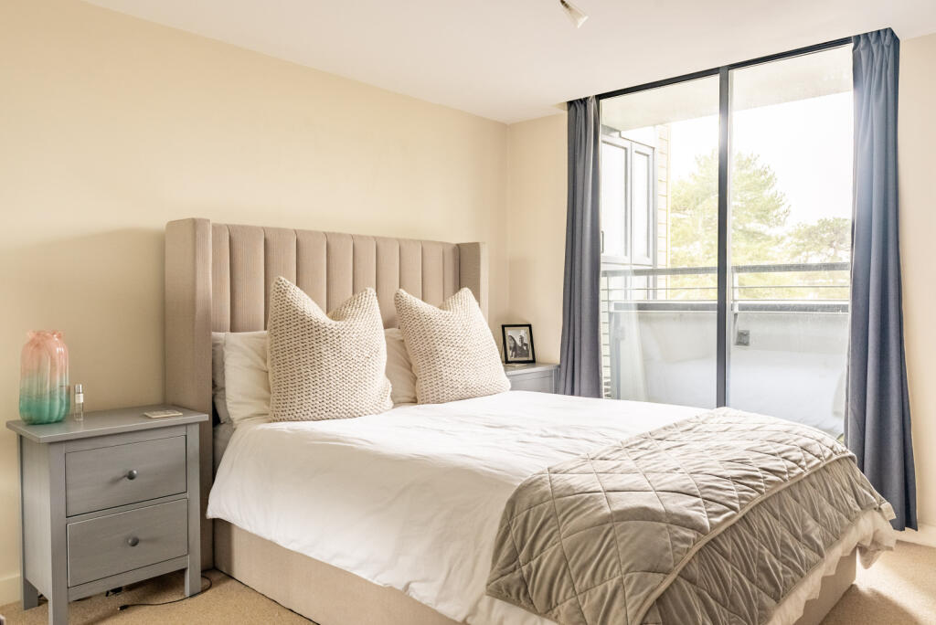 Additional image 6 of Newsom Place, Hatfield Road, St. Albans, Hertfordshire, AL1