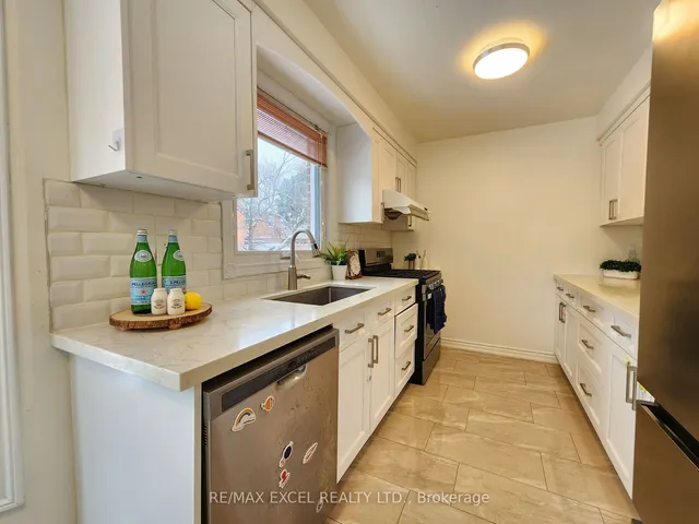 Additional image 12 of 103 Fawndale Cres