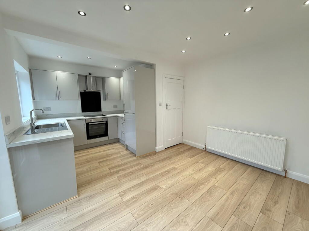 Additional image 4 of Clinton Road, Shirley