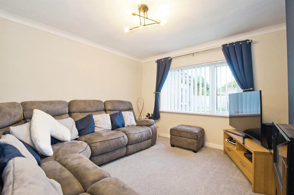 Additional image 14 of Hawthorn Crescent, Pontypridd