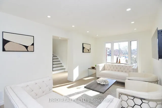 Additional image 7 of 14 Paramount Pl