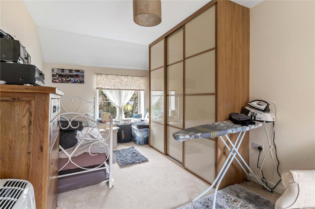 Additional image 14 of Strachey Close, Saffron Walden, Essex, CB10