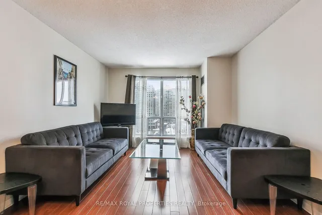 Additional image 7 of 11 Lee Centre Dr Unit 1002