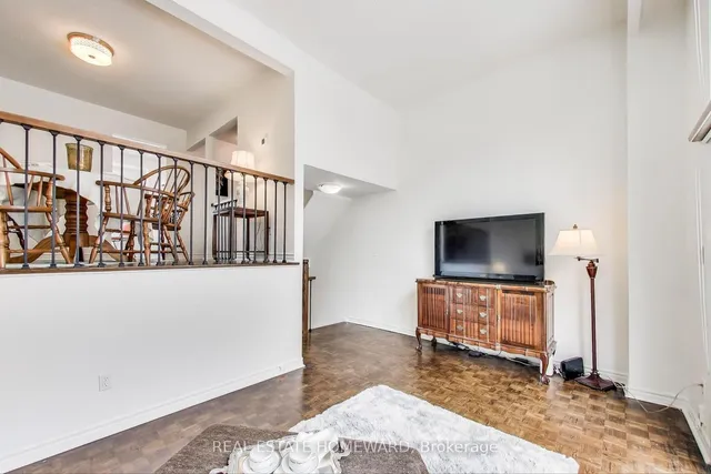 Additional image 6 of 301 Bridletowne Circ Unit 21