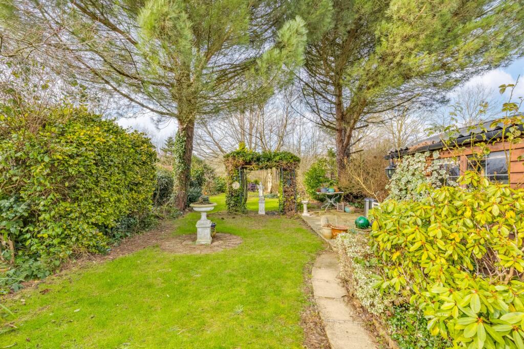 Additional image 16 of Dixons Hill Close, Welham Green, North Mymms, Hatfield, AL9