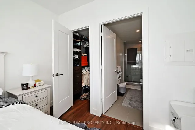 Additional image 36 of 20 Inn On The Park Dr Unit 833