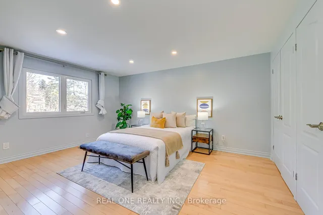 Additional image 18 of 2201 All Saints Cres