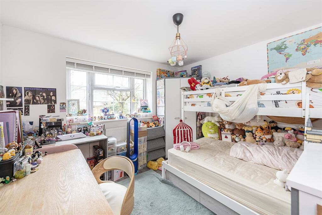 Additional image 7 of Millstone Way, Harpenden