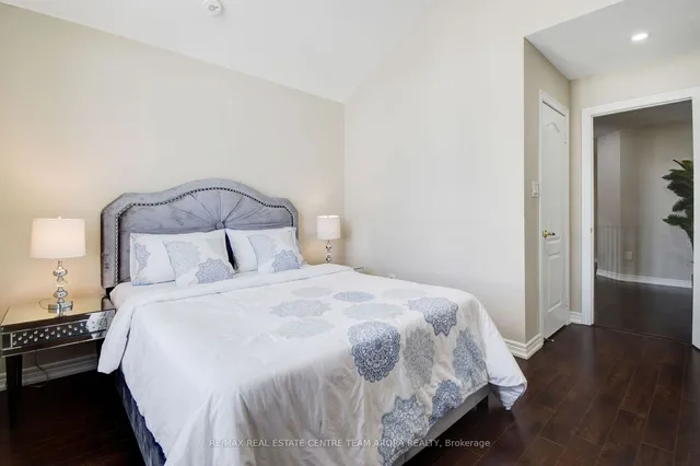 Additional image 29 of 749 Wettlaufer Terr