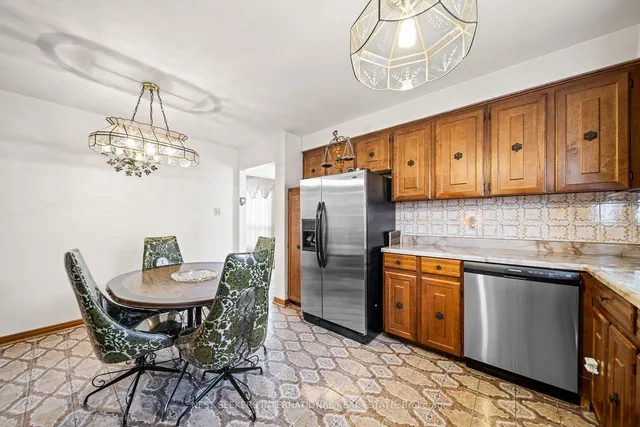 Additional image 10 of 3882 Midhurst Lane