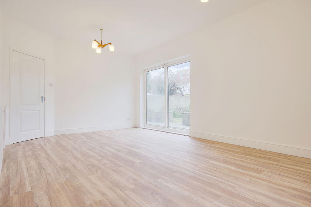 Additional image 19 of Southern Road, Bournemouth, BH6 3SS