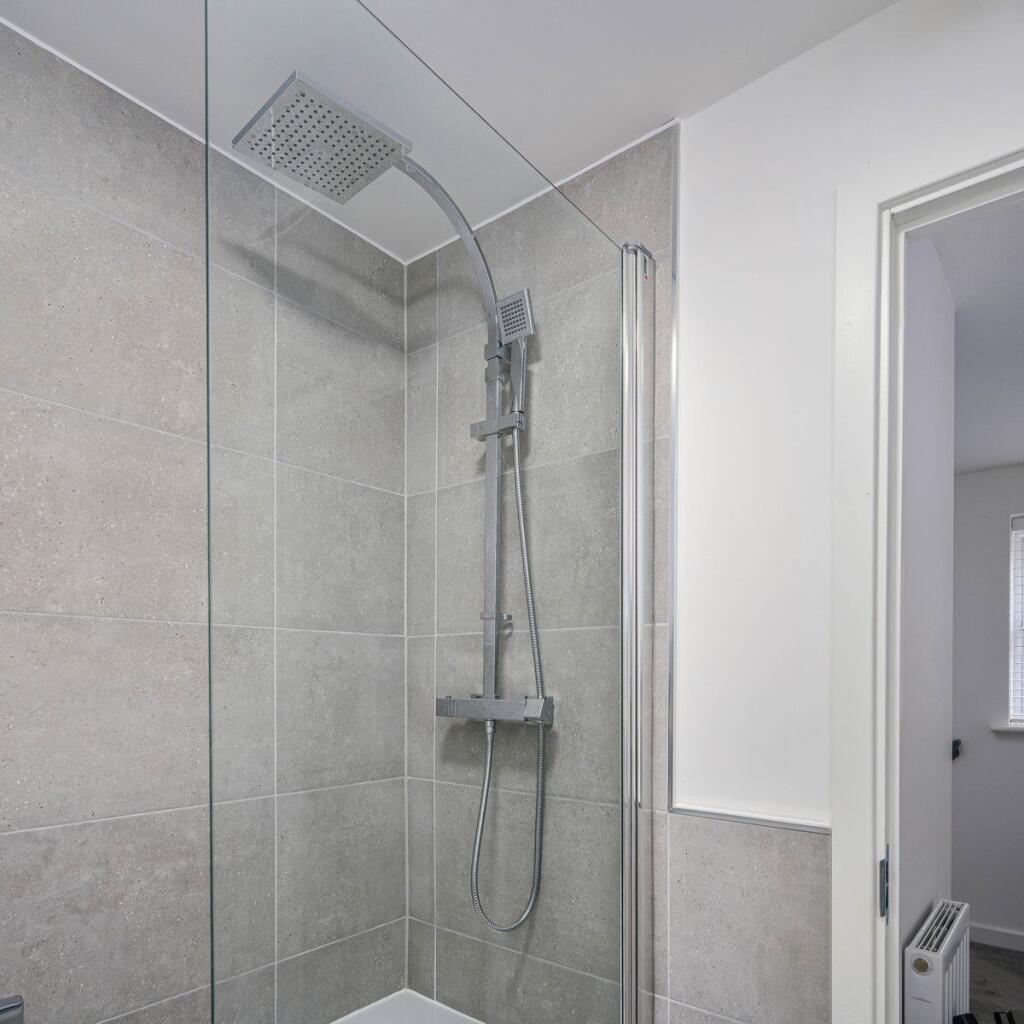 Additional image 17 of Winterfell Road, Drighlington