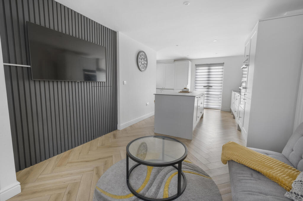 Additional image 3 of Iron Way, Bromsgrove. B60