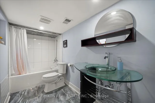 Additional image 20 of 82 Heman St