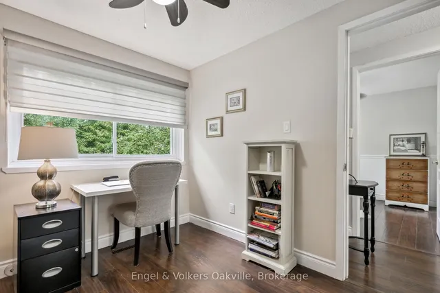 Additional image 19 of 1027 Elizabeth Pl