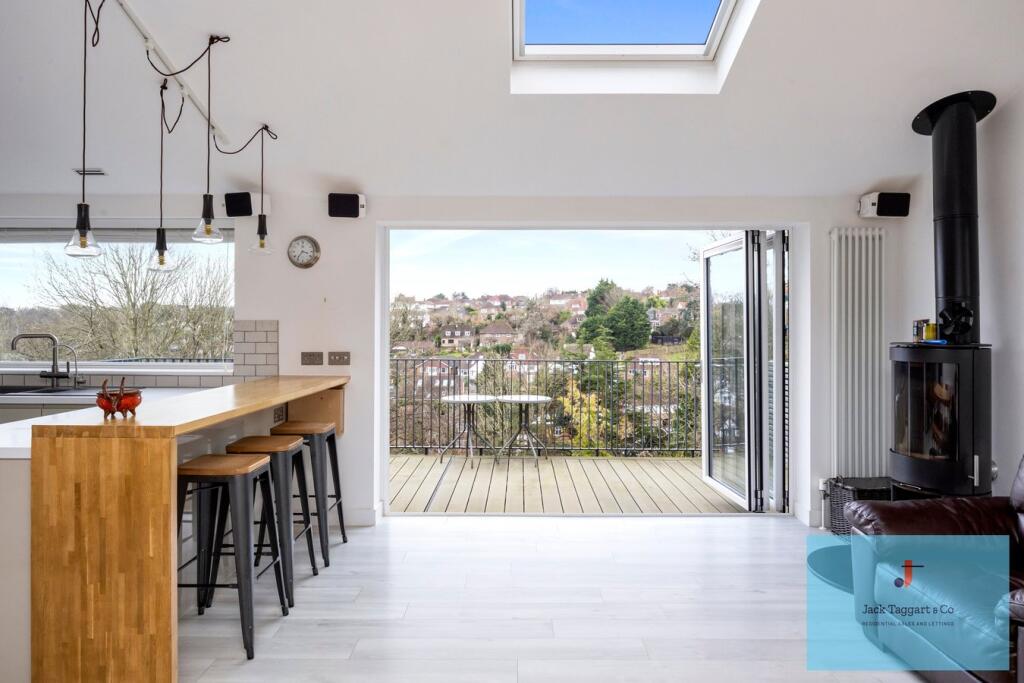 Additional image 5 of Redhill Drive, Brighton, BN1