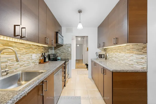 Additional image 19 of 362 The East Mall Unit 310