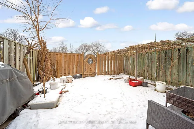 Additional image 36 of 95 Carleton Pl