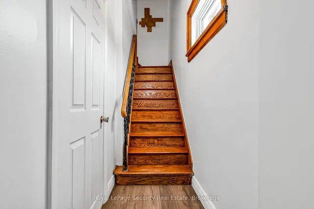 Additional image 13 of 427 Lauder Ave