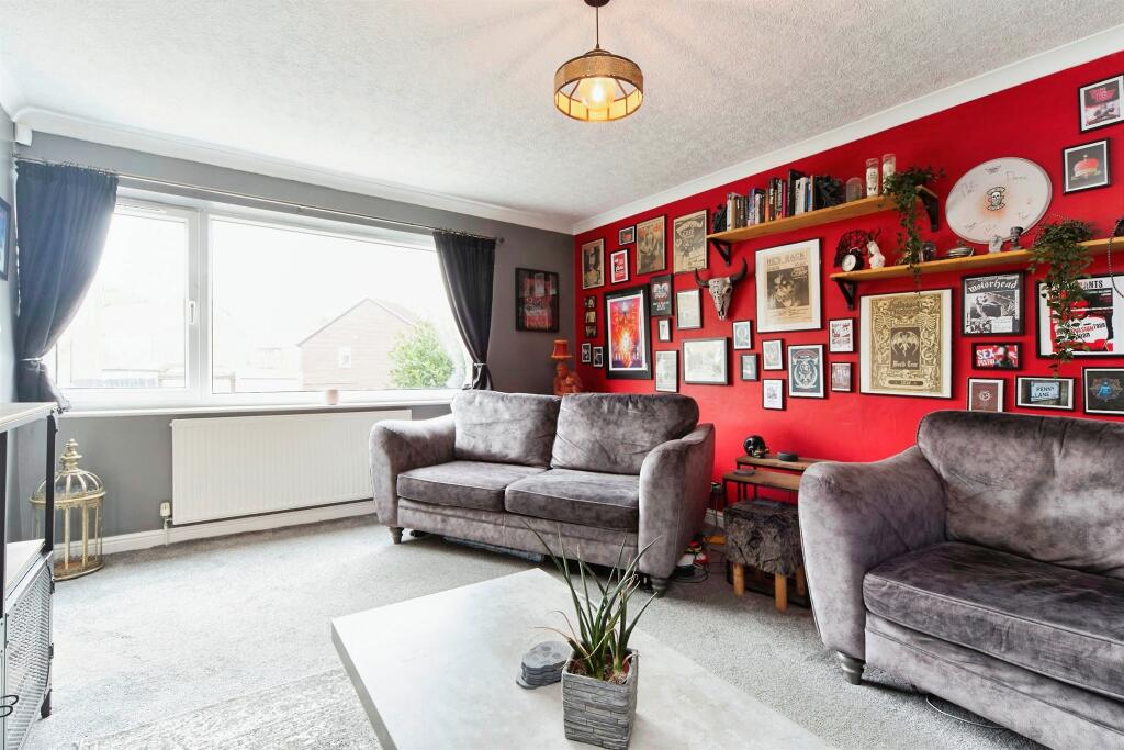 Additional image 19 of Fourlands Crescent, Bradford