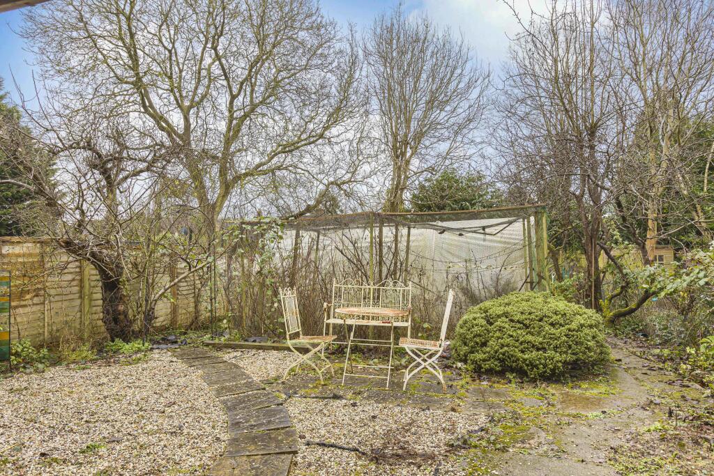 Additional image 25 of Green Lane, St. Albans, Hertfordshire, AL3