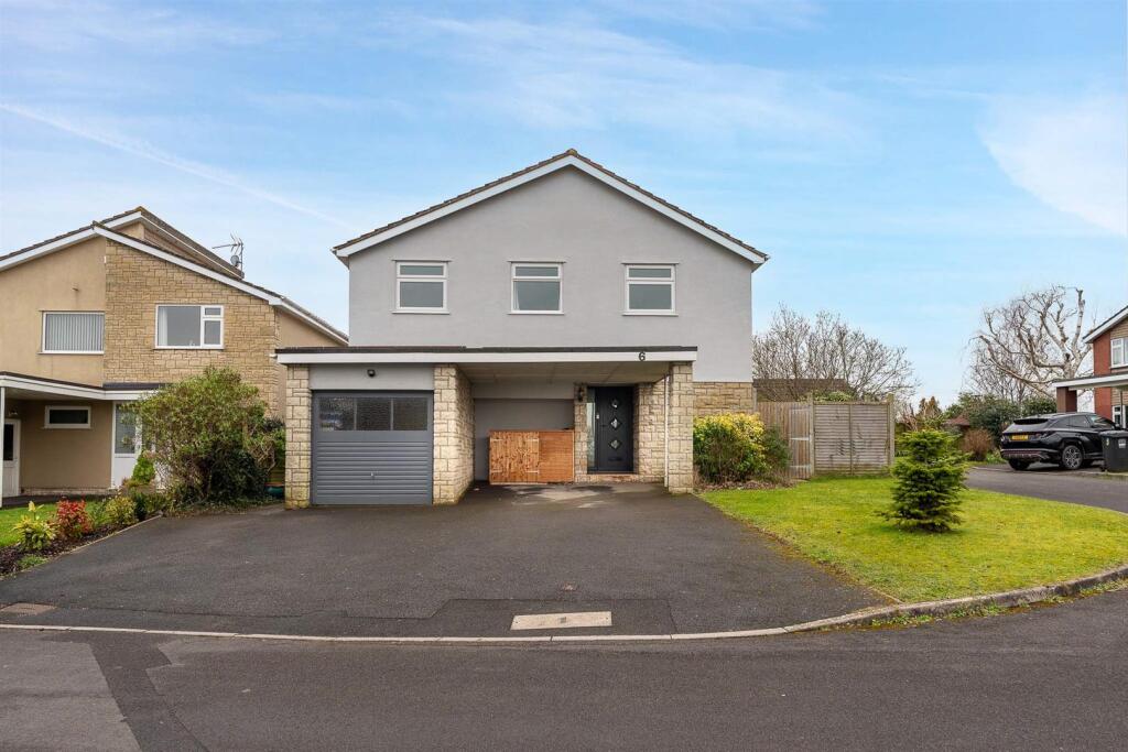 Primary image of Henley Lodge, Yatton - LARGE FAMILY HOME