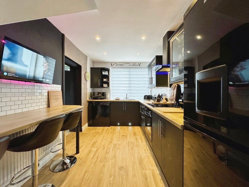 Additional image 7 of Haulwen Road, Penpedairheol, Hengoed