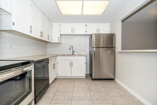 Additional image 6 of 10 Dean Park Rd Unit 313