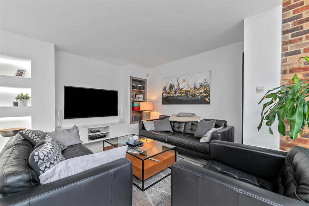 Additional image 18 of Toulmin Drive, St. Albans